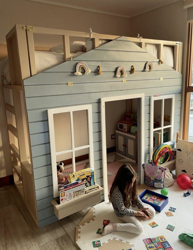 83402.jpg CAMA ARGENTINA cama casita infantil de madera con libreros y puerta – Moblalesly - Imagen 1
