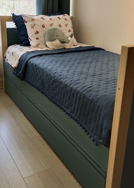 CAMA THIAGO – cama de madera con tres cajones de almacenamiento, una plaza y plaza y media