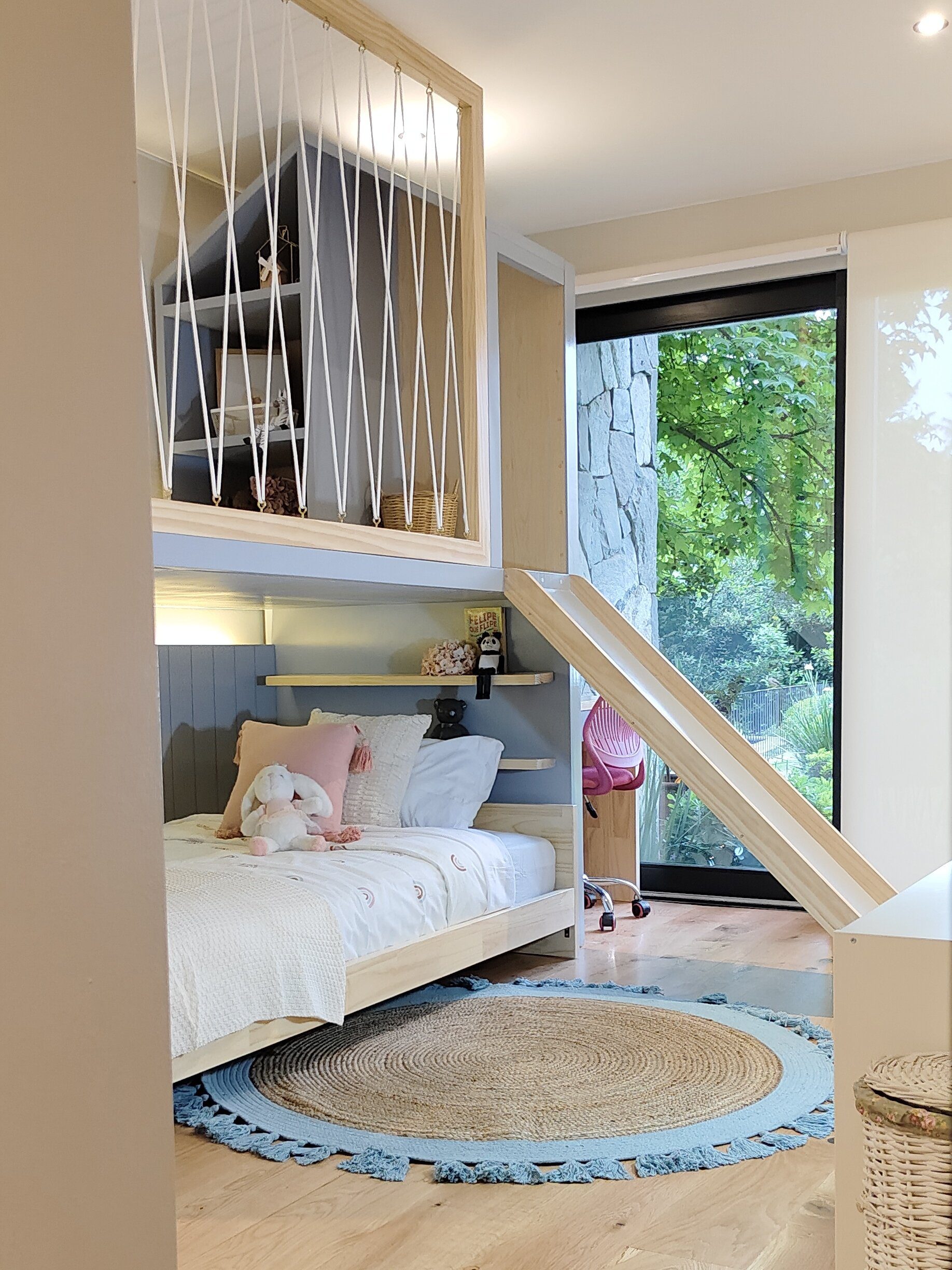 1000183233-1.jpg CAMA ELEVADA CON SOGAS Y RESBALÍN – zona de juegos con cama independiente - Imagen 1